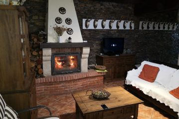 casa rural con chimenea